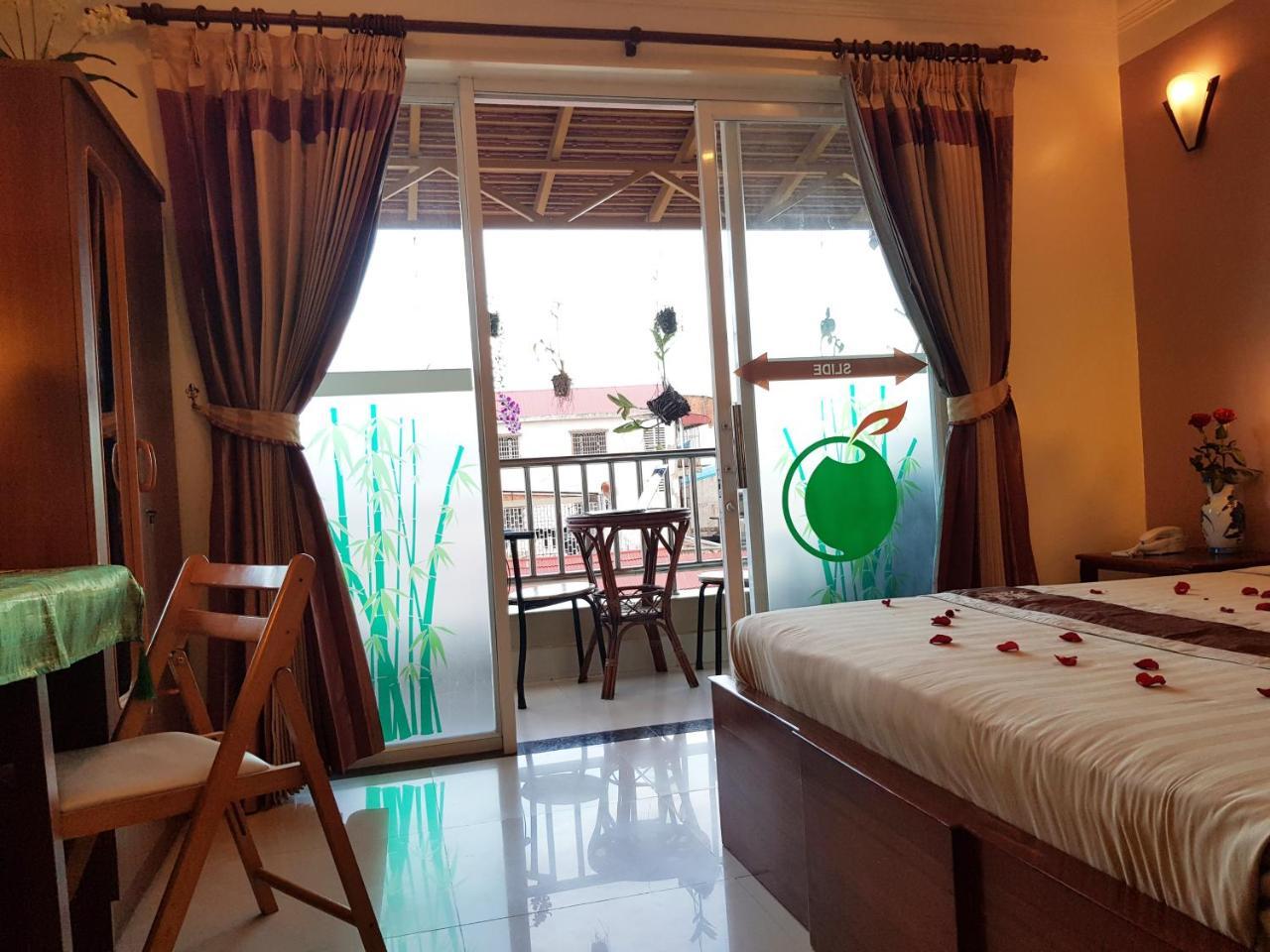 Fancy Guesthouse Phnom Penh Exterior foto